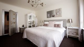 Suite Bank